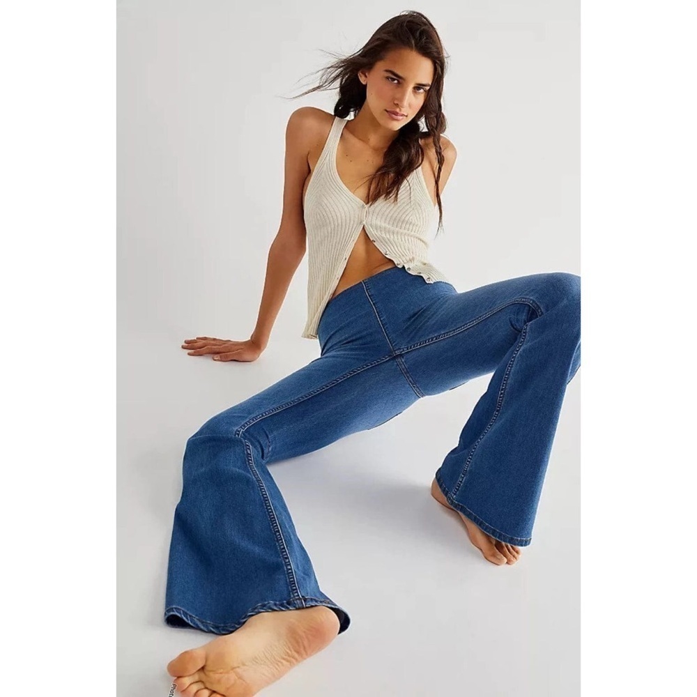 Free People penny Blue Flare wide Leg Jeans size 28